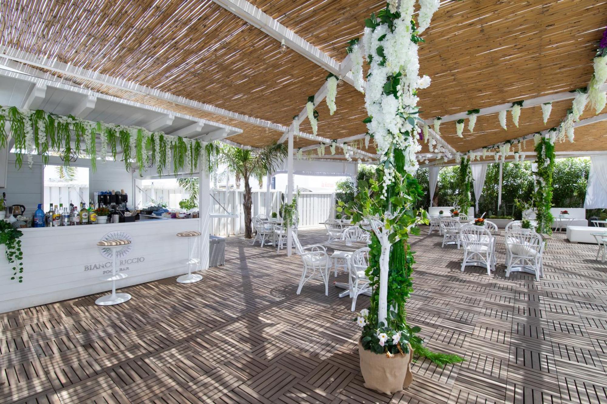 Bianco Riccio Suite Hotel Savelletri Esterno foto