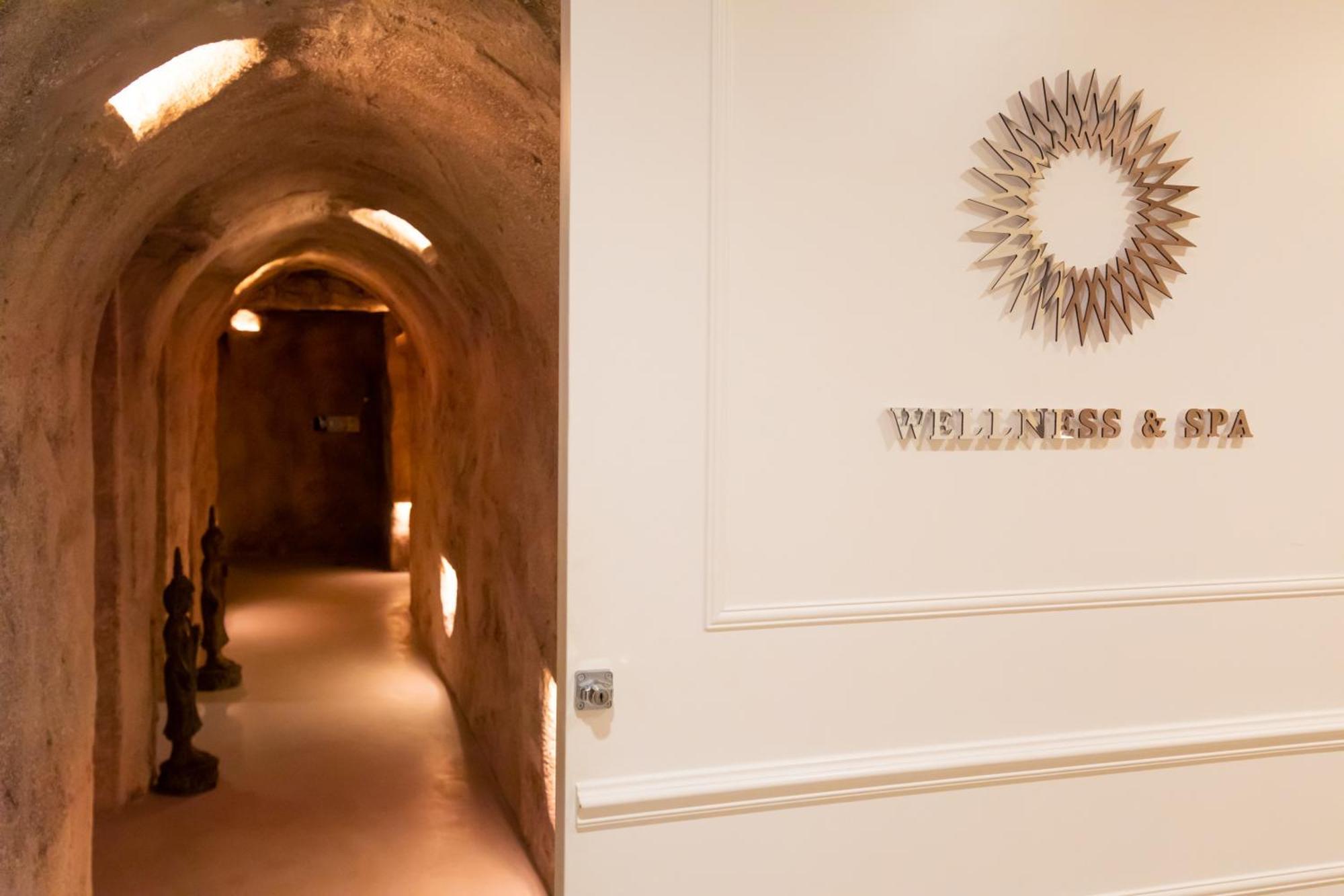 Bianco Riccio Suite Hotel Savelletri Esterno foto