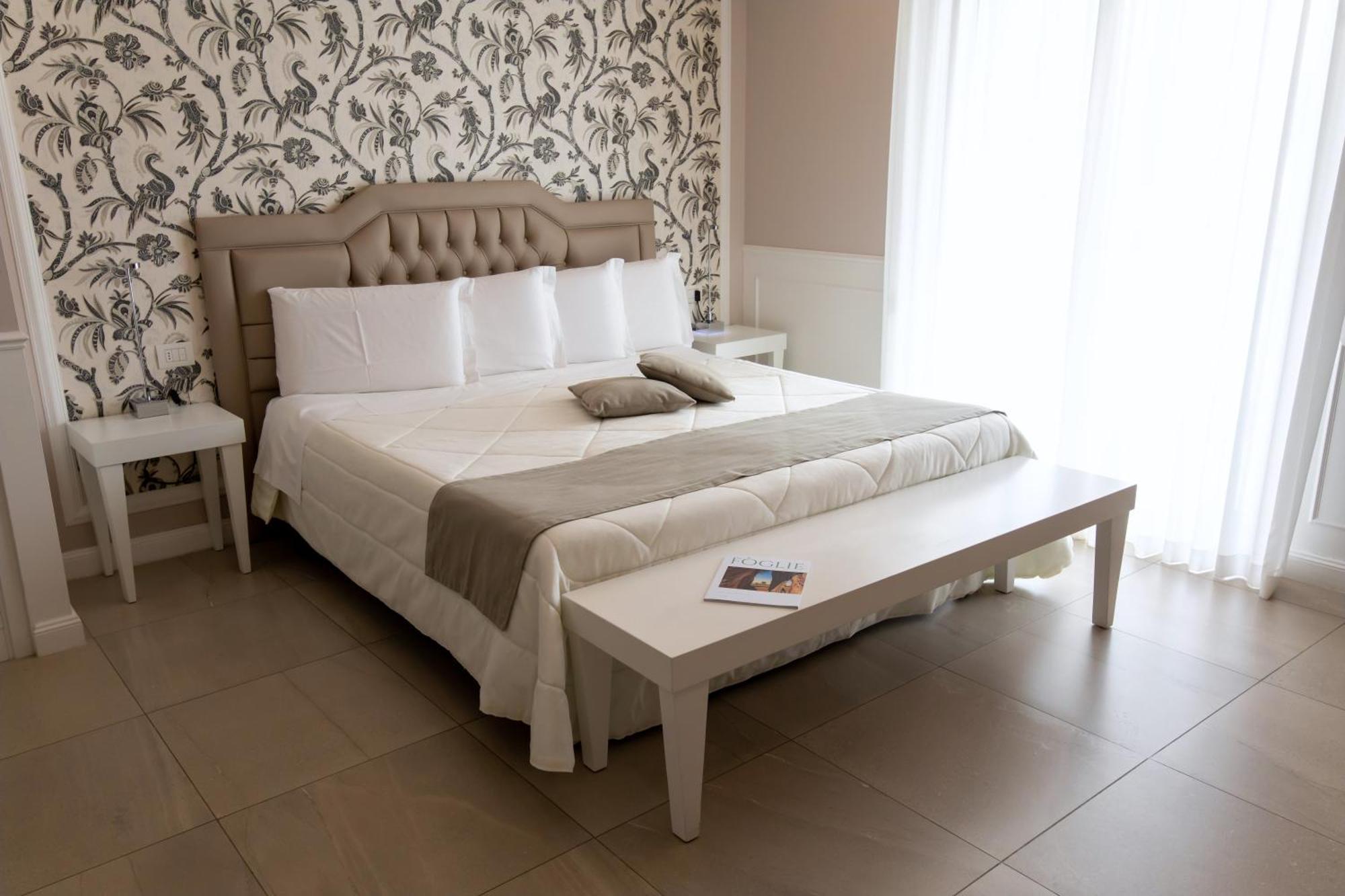 Bianco Riccio Suite Hotel Savelletri Esterno foto