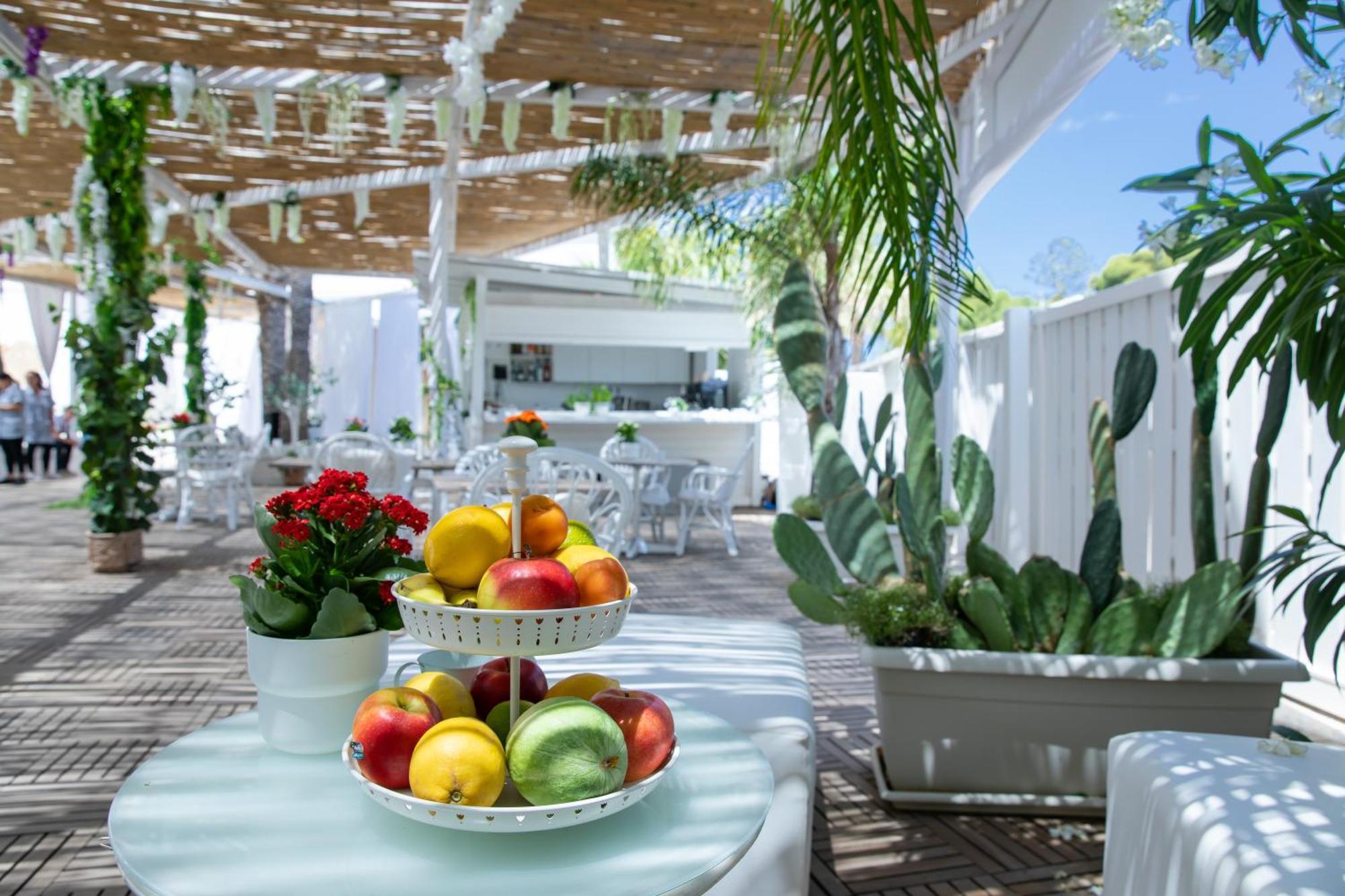 Bianco Riccio Suite Hotel Savelletri Esterno foto