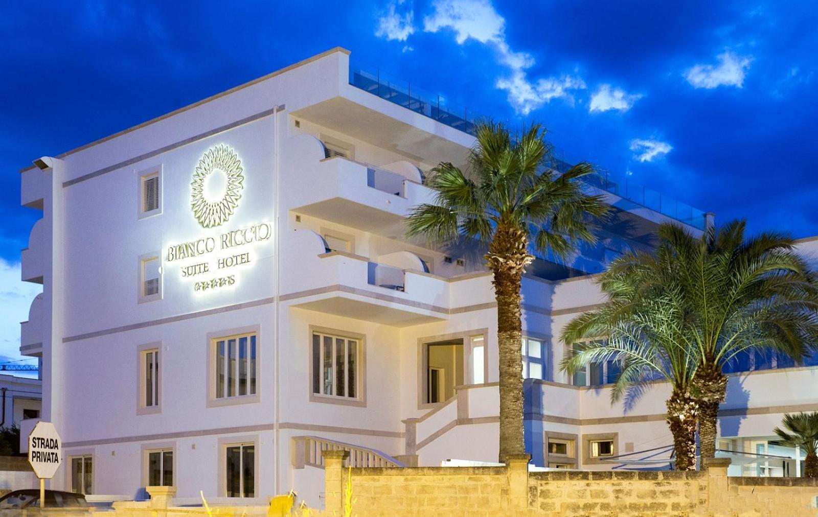 Bianco Riccio Suite Hotel Savelletri Esterno foto