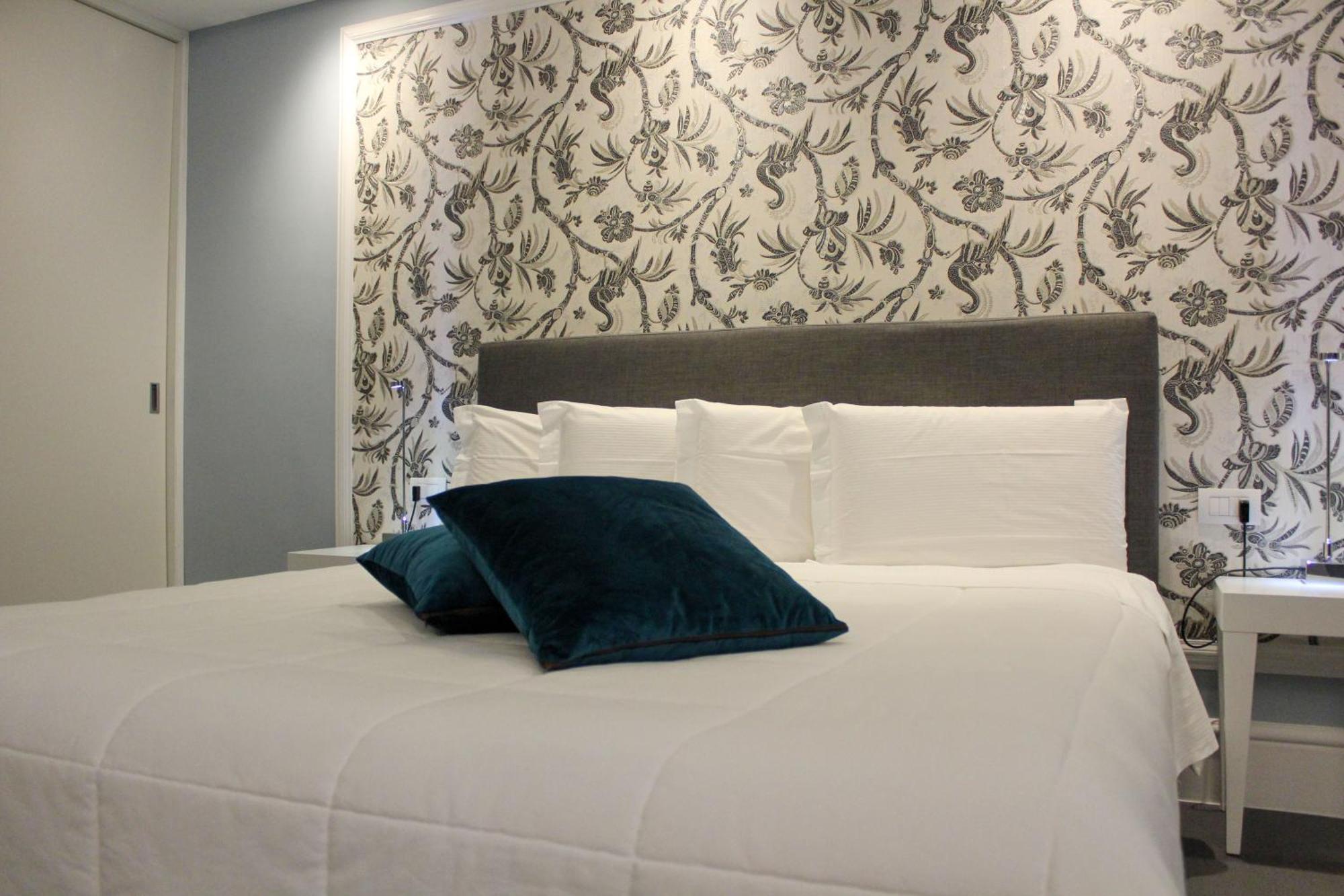 Bianco Riccio Suite Hotel Savelletri Esterno foto